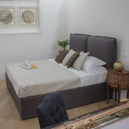 Starhome Pantheon 게스트하우스 4*