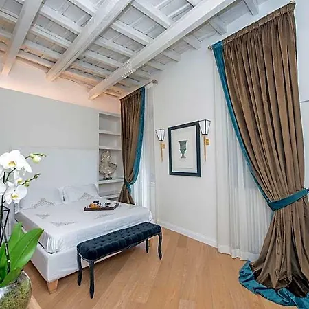 Starhome Pantheon 4*