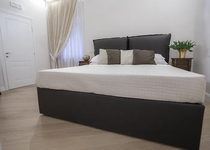 Starhome Pantheon 게스트하우스 4*